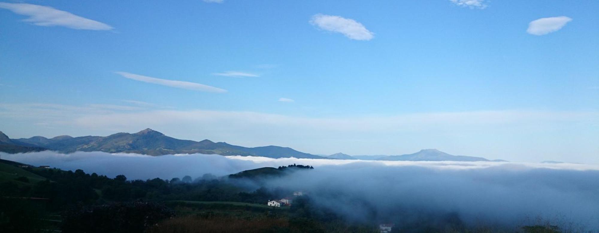 Domaine Xixtaberri 호텔 캄보레방 외부 사진